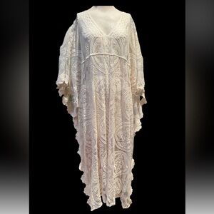 NWOT POL Lace cream Ivory color long Kaftan cover up duster embroidered One Size